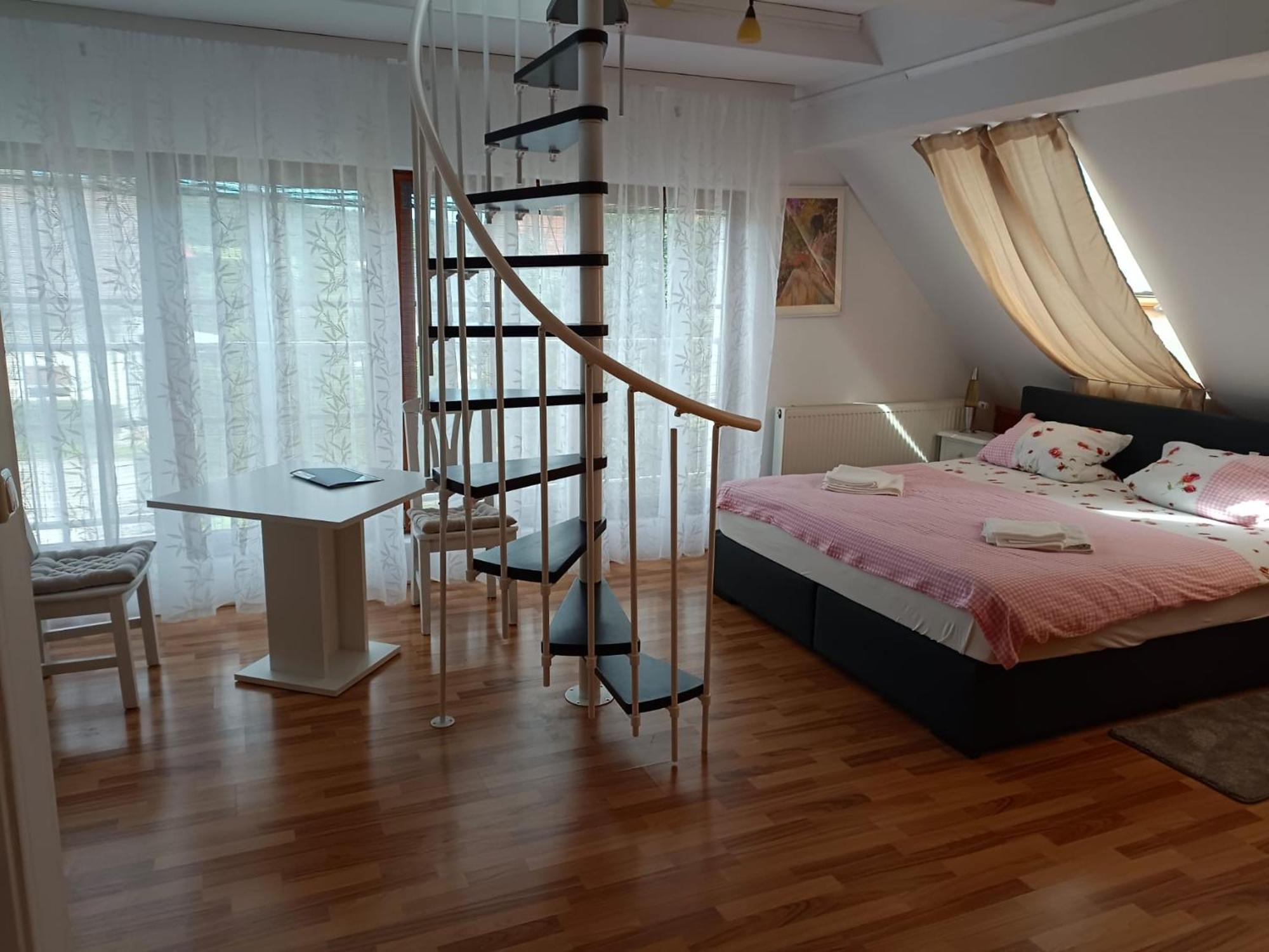 Pension Donaublick Grein 2 In Stifterstrasse19. Apartman Kültér fotó